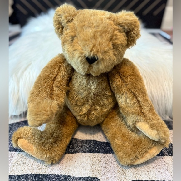 Vermont Teddy Bear Classic 18 Inch Brown - Picture 1 of 9